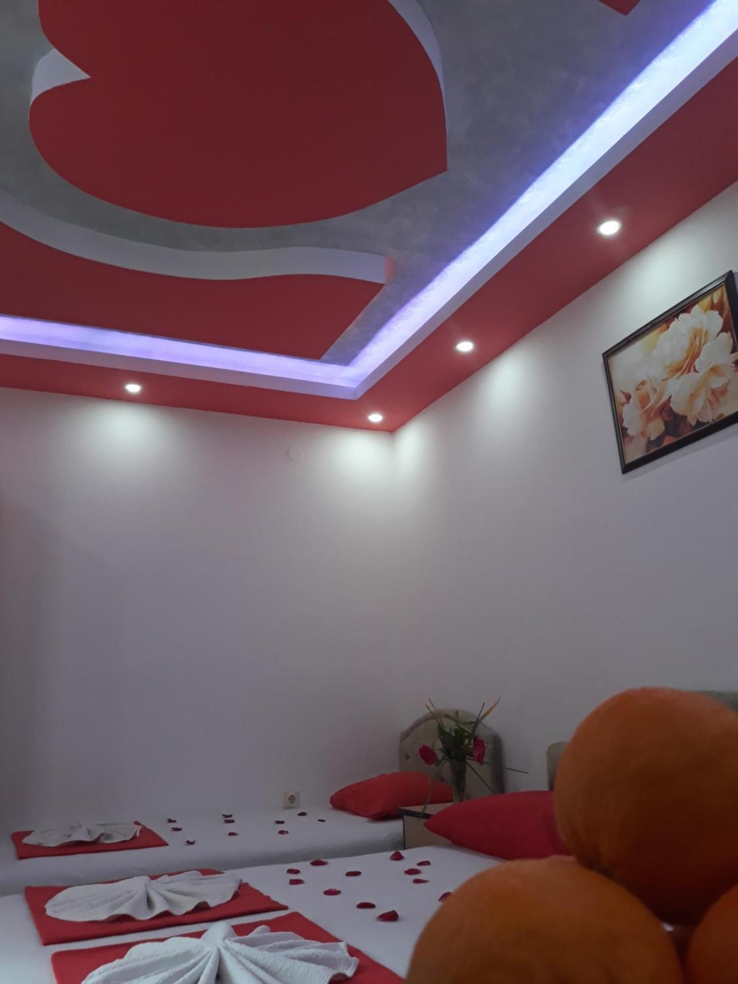 Apartments Aza Dobra Voda Phòng bức ảnh