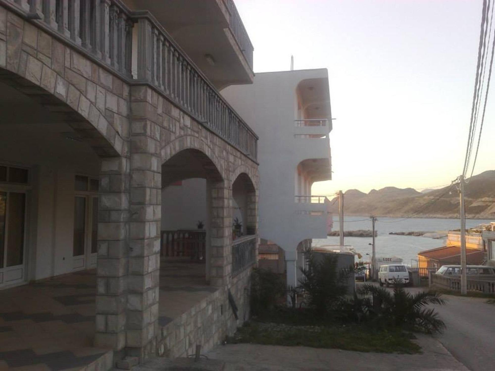 Apartments Aza Dobra Voda Ngoại thất bức ảnh