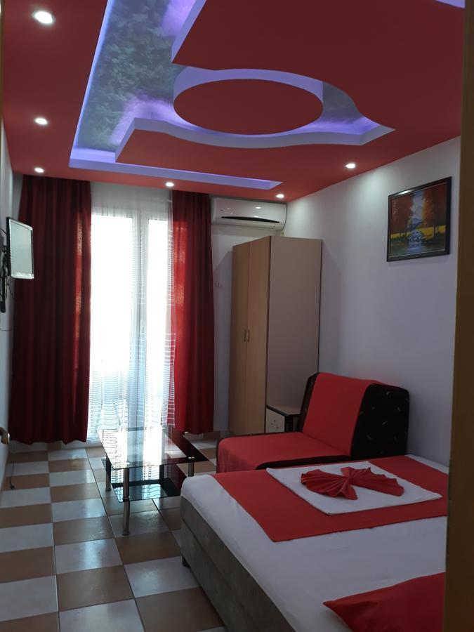 Apartments Aza Dobra Voda Ngoại thất bức ảnh
