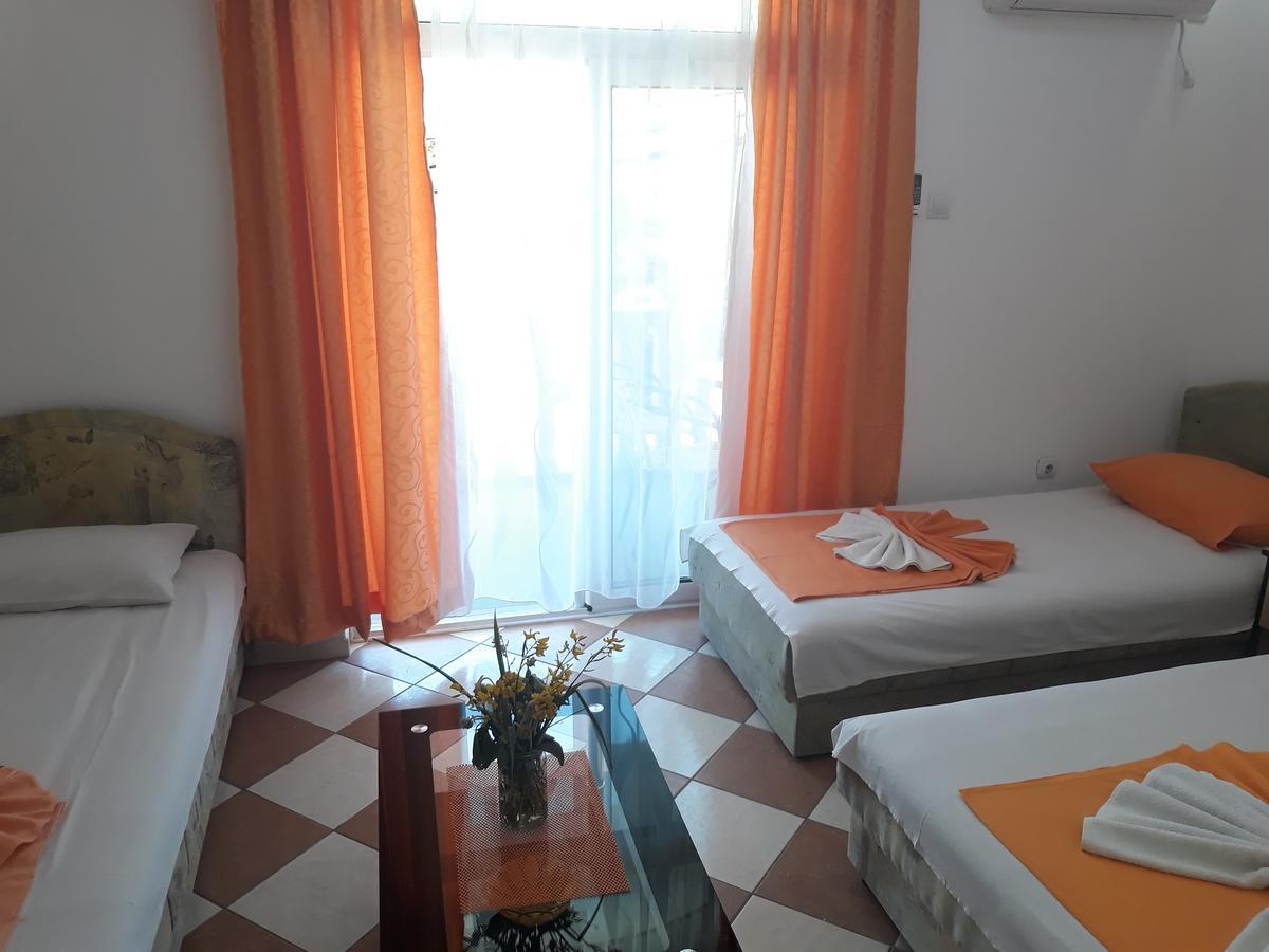 Apartments Aza Dobra Voda Ngoại thất bức ảnh